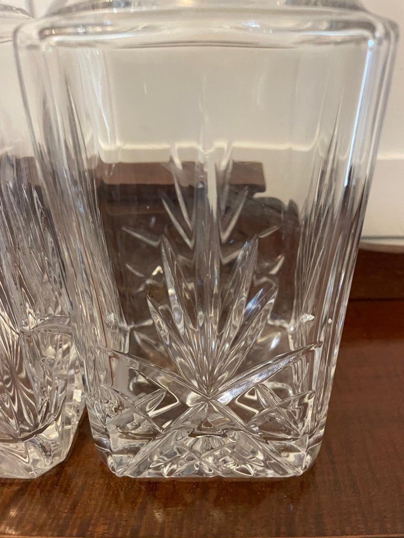 Pair of Antique Edwardian Quality Cut Glass Decanters - Image 5